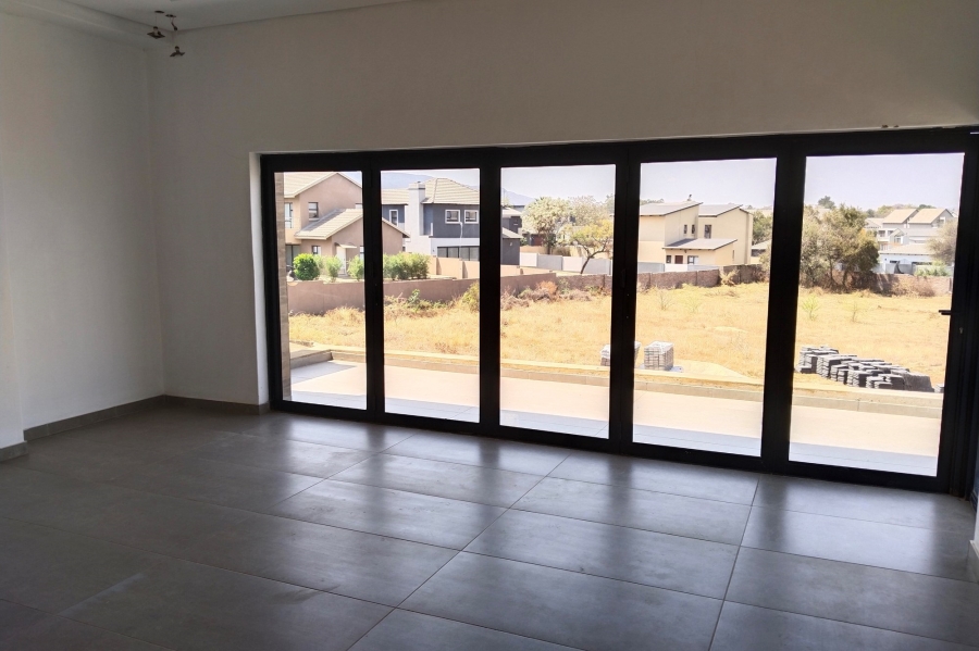 7 Bedroom Property for Sale in Gateway Manor North West
